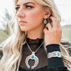 Montana Silversmiths Romancing The Stone Turquoise Squash Blossom Necklace -Hey Dude Central 2487440 3 11813.1632865203