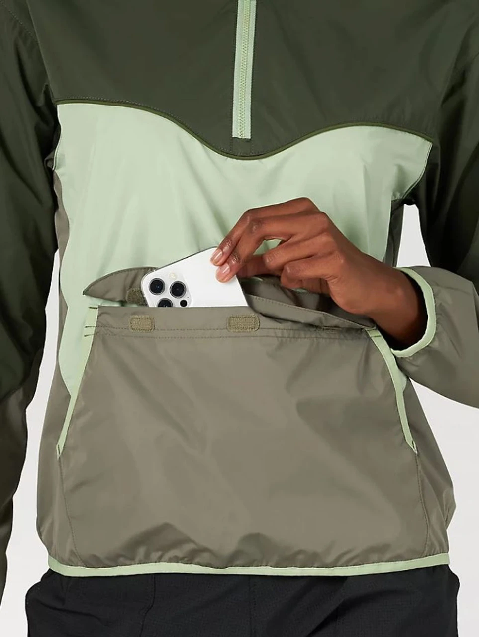 Wrangler Womens Olive ATG Windbreaker 4 Wrangler Womens Olive ATG Windbreaker - Image 2