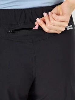 Wrangler Womens ATG Black Hydro Shorts -Hey Dude Central P2519940 3 52595.1644334158