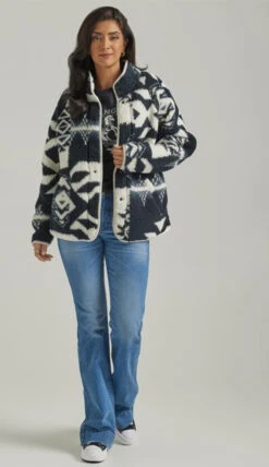 Wrangler Ladies Black And White Sherpa Jacket -Hey Dude Central P2785820 5 05468.1691172766